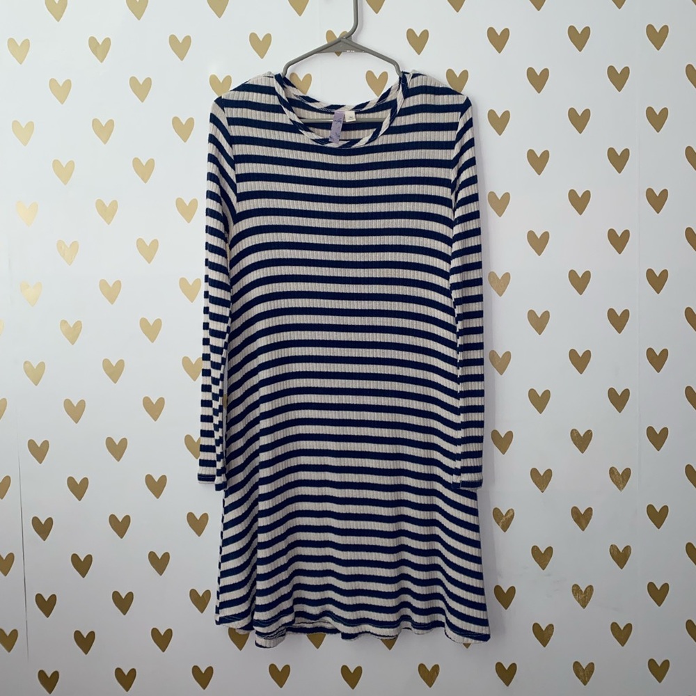 Alya ribbed long sleeve dress